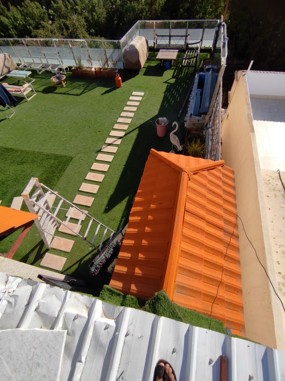 معلم قرميد وعوازل