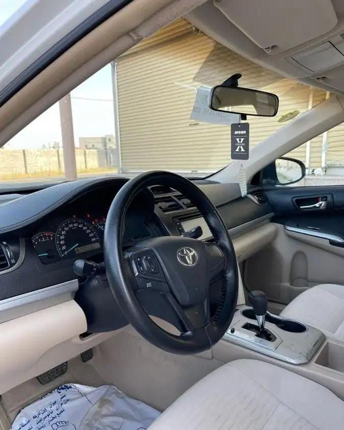 سيارة تويوتا كامري الموديل 2017