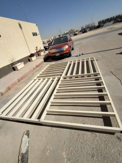 مظلات وسواتر وبرجولات الرياض