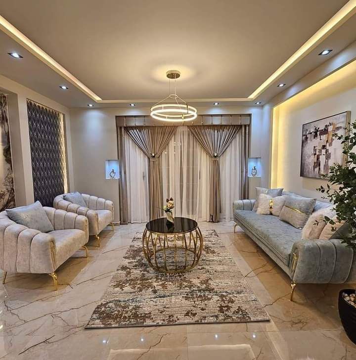 معلم دهانات وديكورات