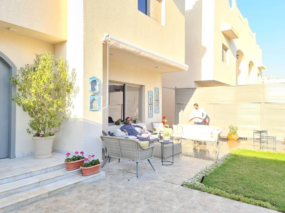 مظلات كهربائية بالريموت ـ مظلات ثابتة مظلات يدوية