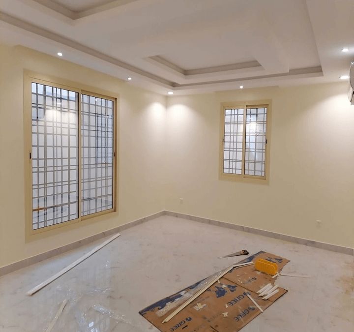 الا حساء ديكورات عوازل اسطح اصباغ