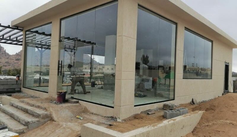 معلم للزجاج السكريت والمرايا