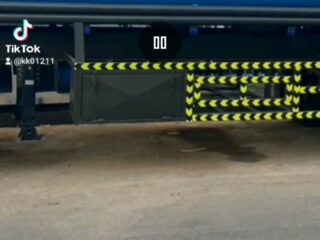 71d64916-c3d9-495f-95ea-e8d39a0c4838