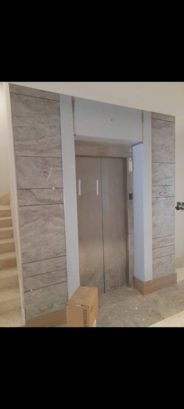 معلم تركيب صفائح حجري صفائح طيني داخلي او خارجي