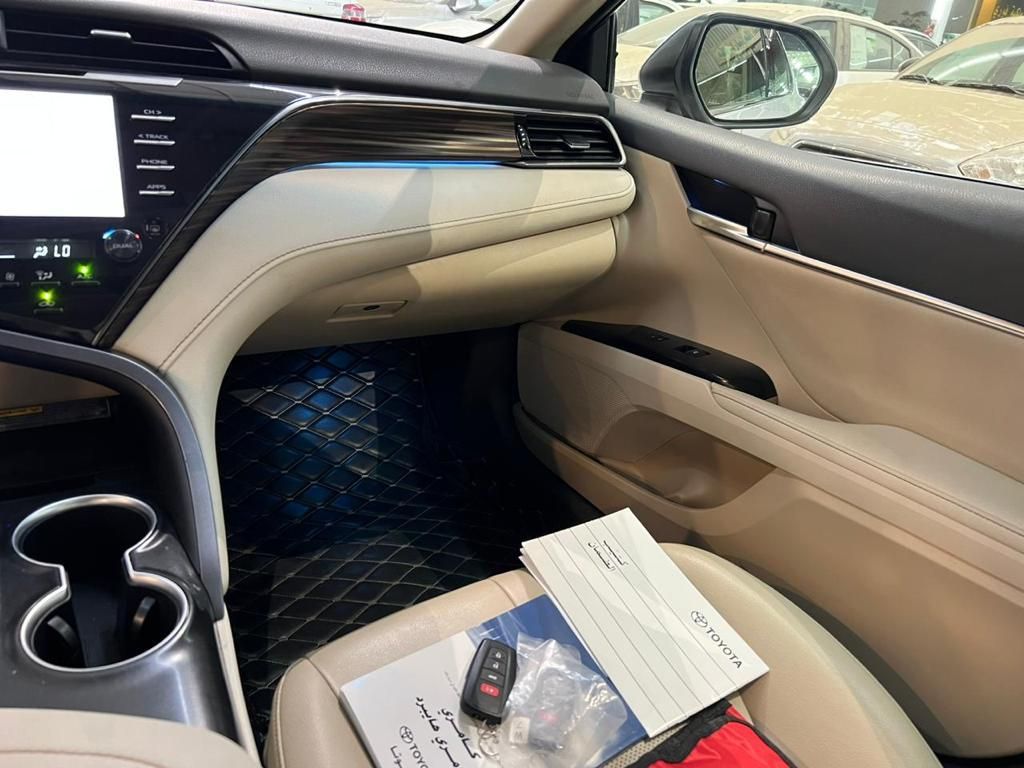 تويوتا كامري 2019