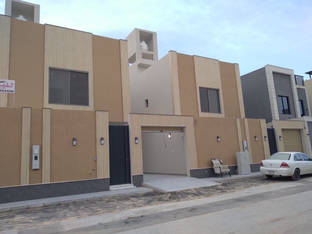 للبيع فيلا بحي العارض علي الكود الجديد