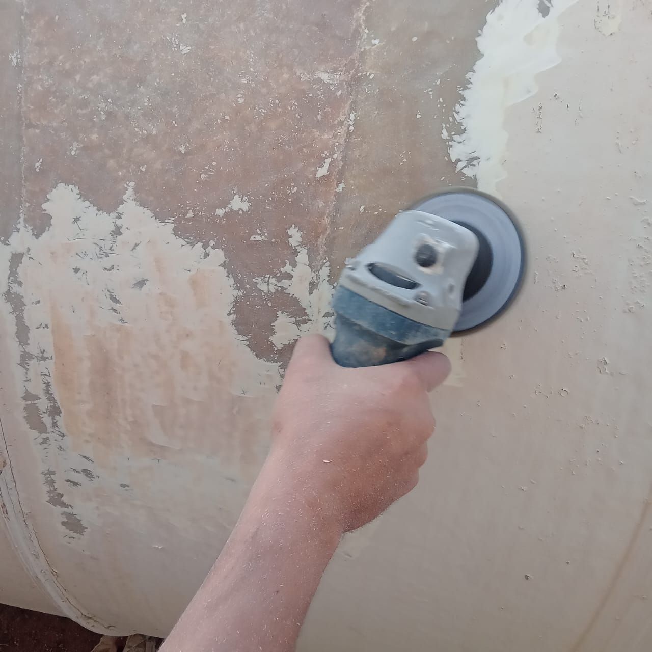 لحام خزانات البلاستيك و الفيبر جلاس مكه المكرمه