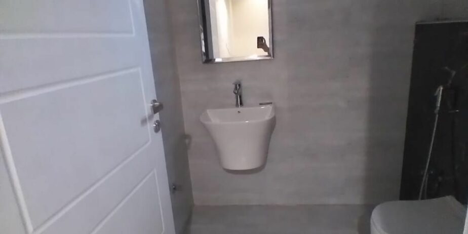 للبيع فيلا بحي العارض علي الكود الجديد