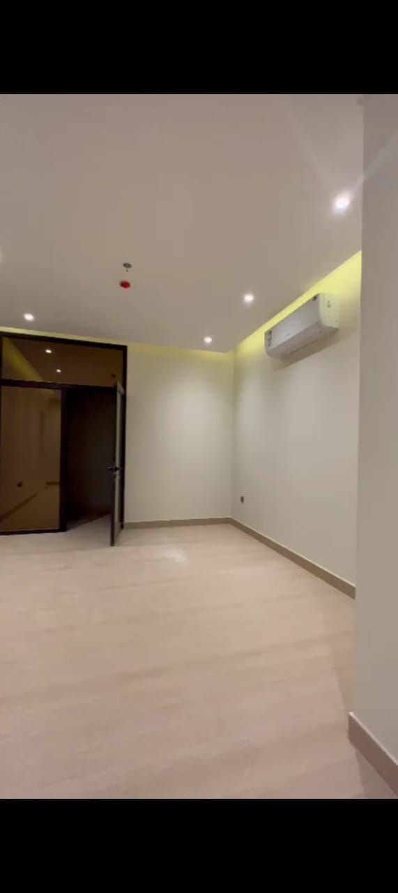 شقة في حي المعارض