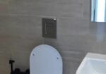 متوفر شقه 🏤للايجار في الرياض القدس الشقه: دور 2️⃣ 🏤 شقه: غرف4️⃣ نوم🛌 صاله: 1️⃣:: مطبخ:: حمام ثلاث: 3️⃣ دورات🚰 مياه شامل: المياه🚰 والكهرباء على المالك مكيفات موجوده نظام الايجار سنوي 21على دفعتين: