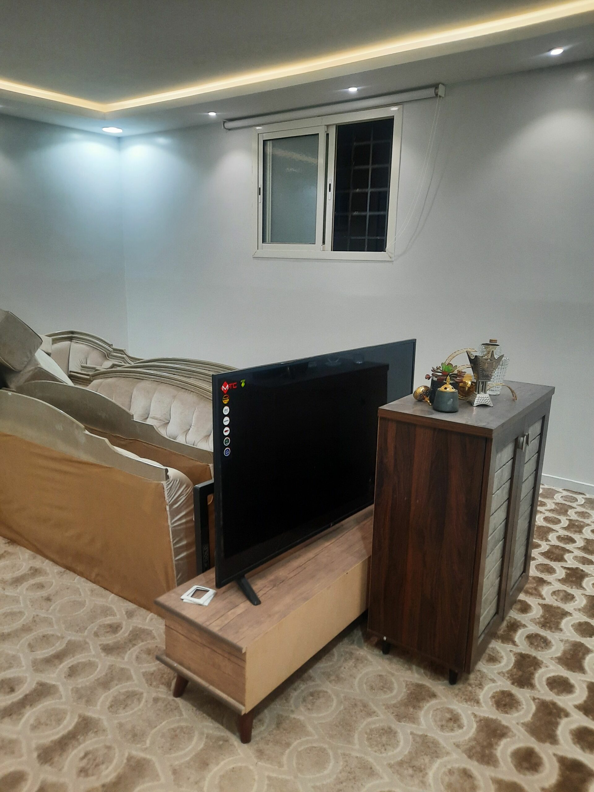 معلم دهانات صبغ بويات بوية