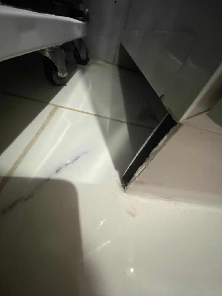 جدة فك وتركيب ونقل المطابخ صيانة ٠٥٦٣١٧٠٥٧٧