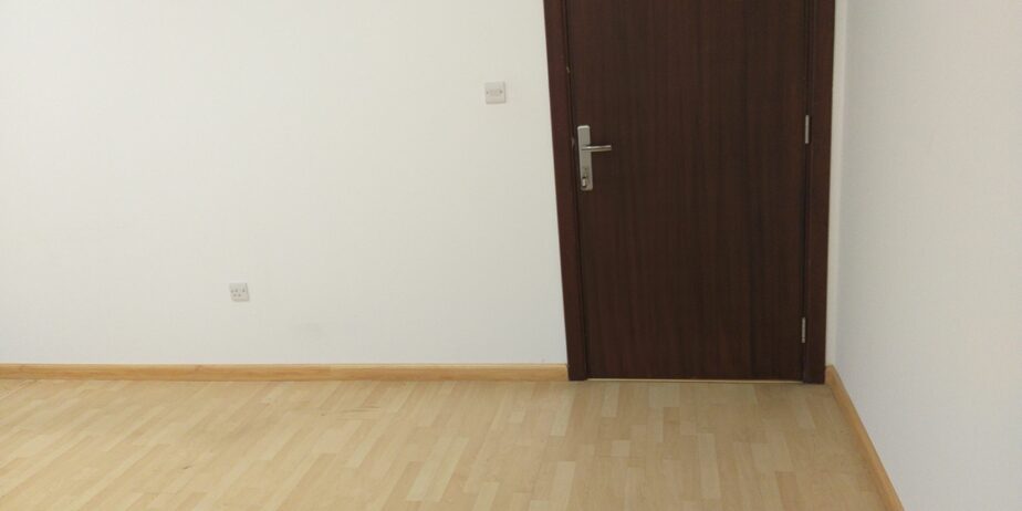 0568515528 معلم تركيب وتوريد باركيه خشب للارضيات ج
