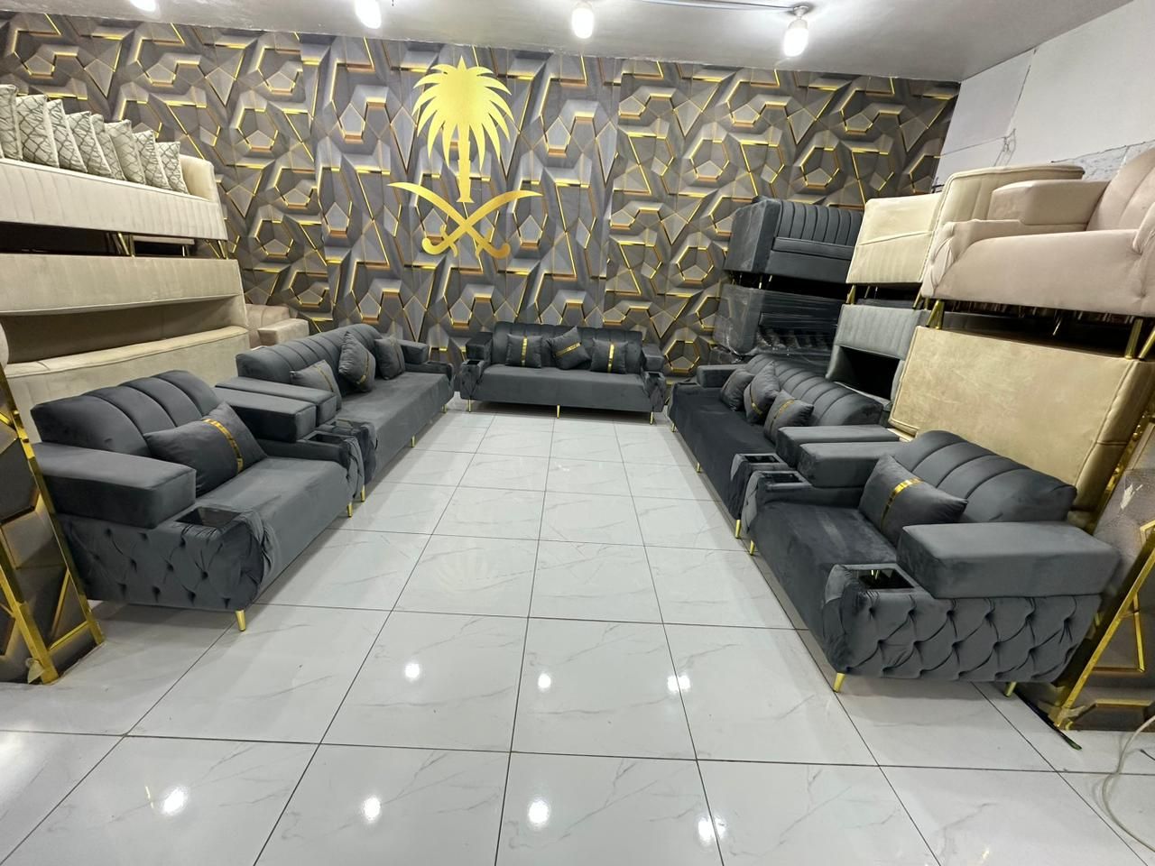 كنبات جديد في سعر المصنع جاهز وتفصال حسب الطلب يتو