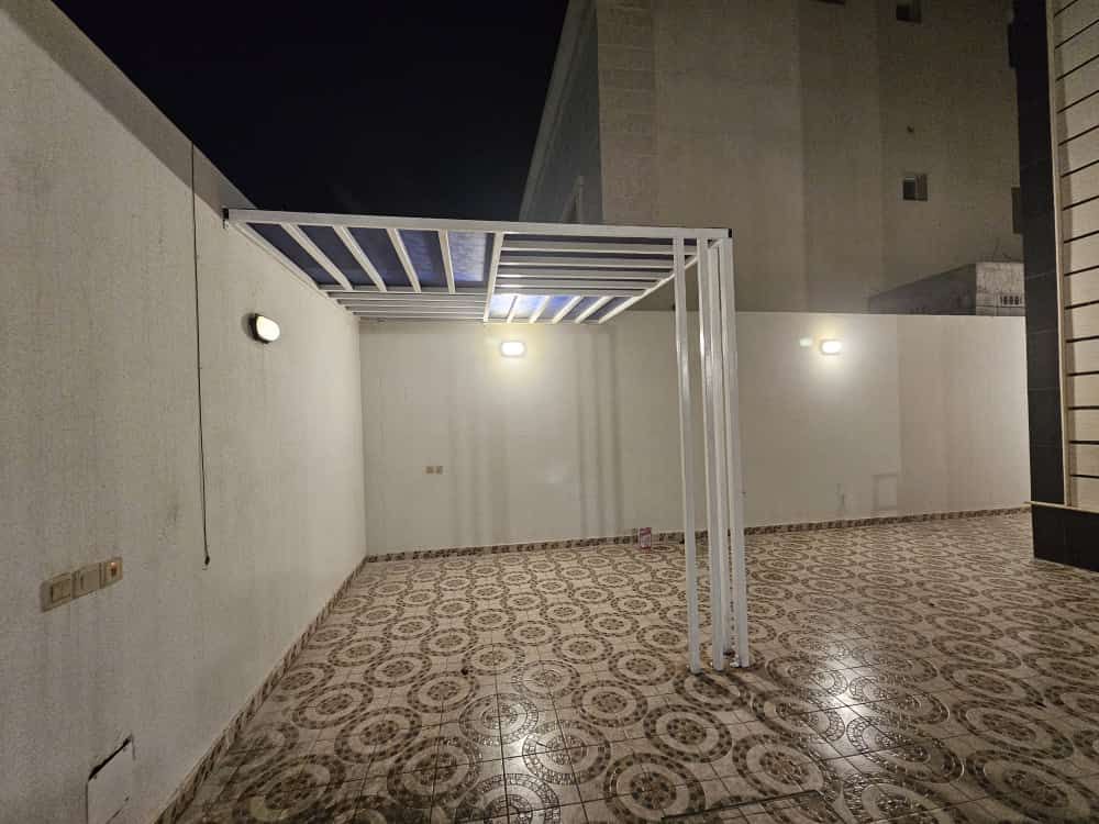 حداد مظلات وسواتر وبرجولات