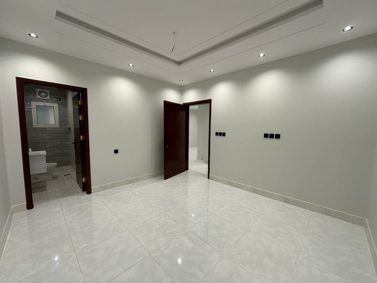 شقق وملاحق فاخر للتمليك جدة العقارية