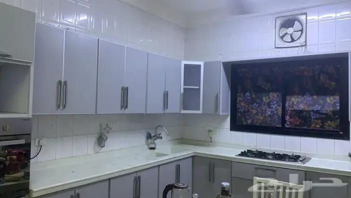نقل مطابخ تركيب تغليف الدواليب تصيين 0501483221