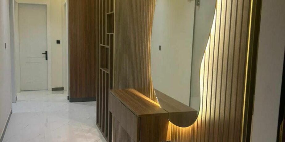 شقه فاخره الرياض حي النرجس المواصفات عدد الغرف ٣ عدد الحمامات ٣ عدد دورات مياه ٣ مكيفات راكب مطبخ راكب الدور الارضي 🔸مميزات الحي -مراكز تسوق – مدارس قريبه – سهوله الوصول لطرق الرئيسية – مطاعم وكافيهات السعر 30 الف سنوي /// توصل وتس 0592241971