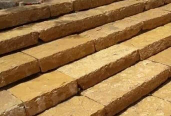 مقاول حجر ديكورات
