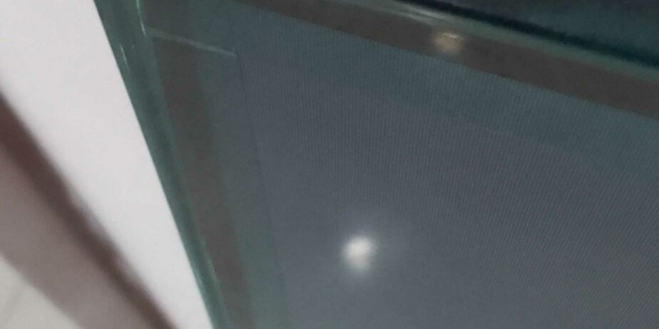 شاشه تلفزيون