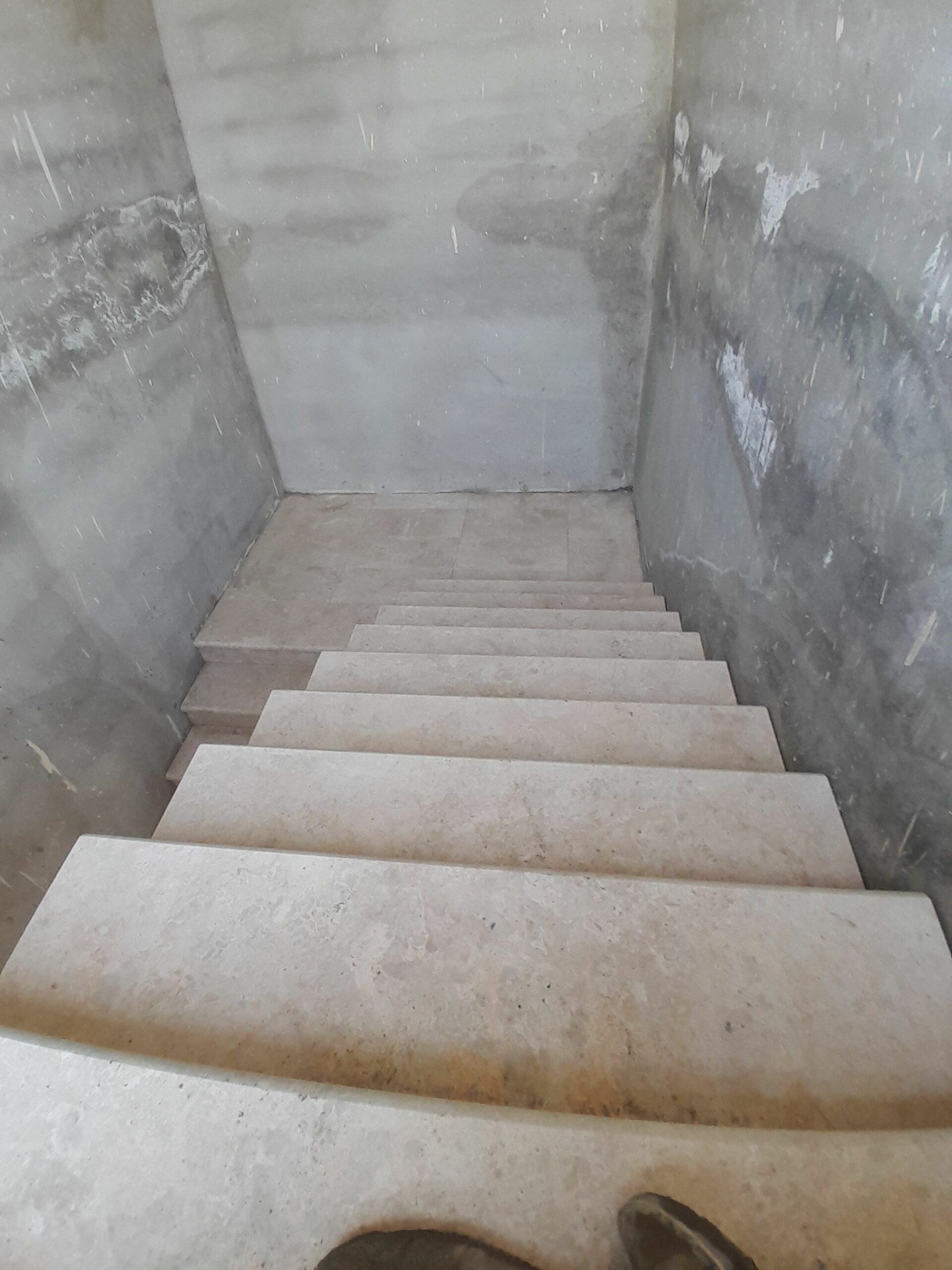 مبلط سراميك ورخام في ابهاء خميس احد رفيده