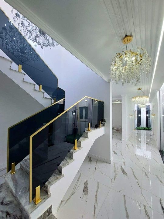 تركيب زجاج سكريت تركيب شاورات زجاج تركيب درابزين زجاج