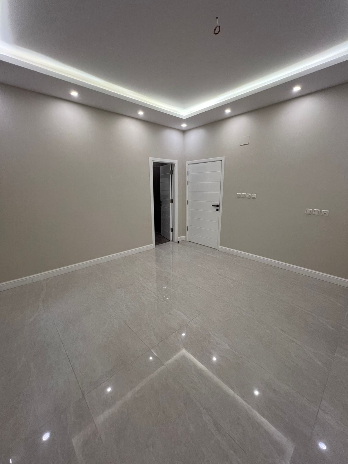 *فيلا دور فاخرة للايجار* *المدينه المنوره حي الران