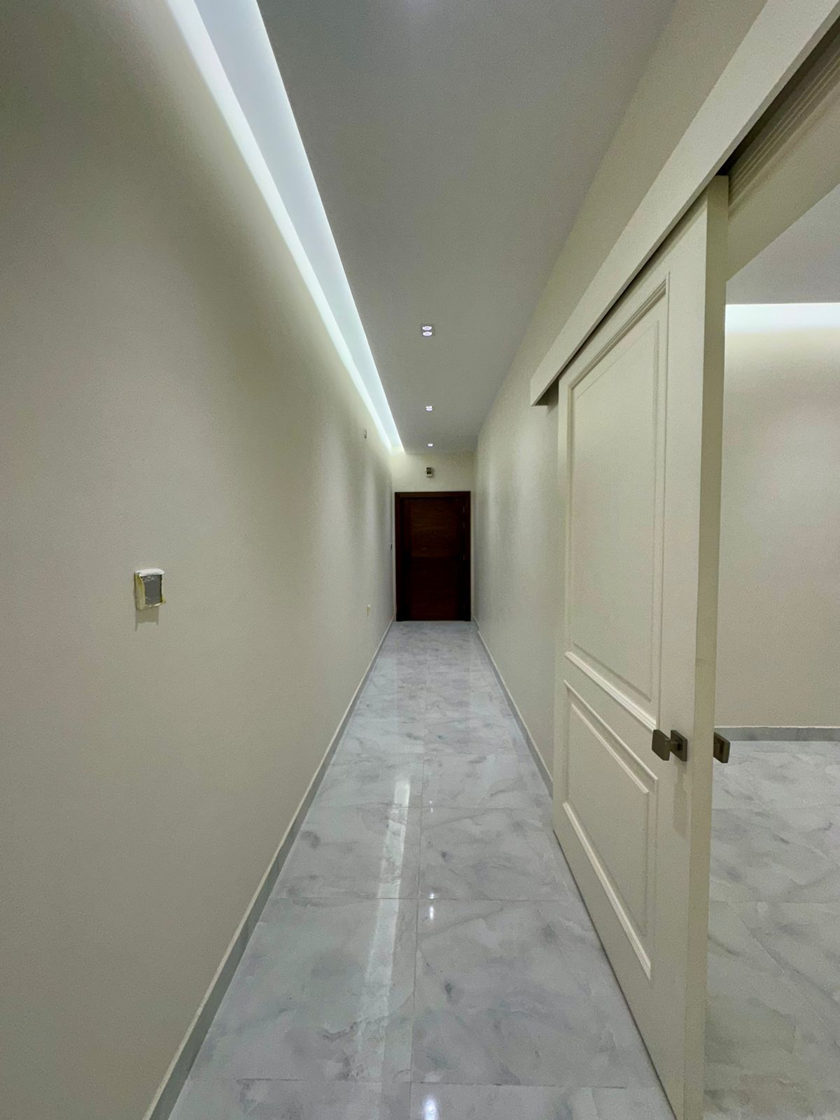 🔺مشروع R90🔺 ❇️ حي الصفا 4 🔺*ثــلاث شـقـق بالـدور ف