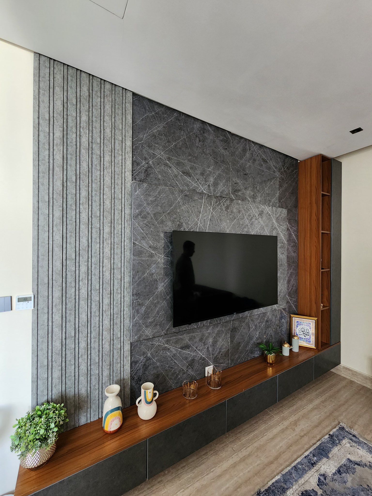 مقاول ترميم مباني وديكورات داخليه ودهانات وبناء مل