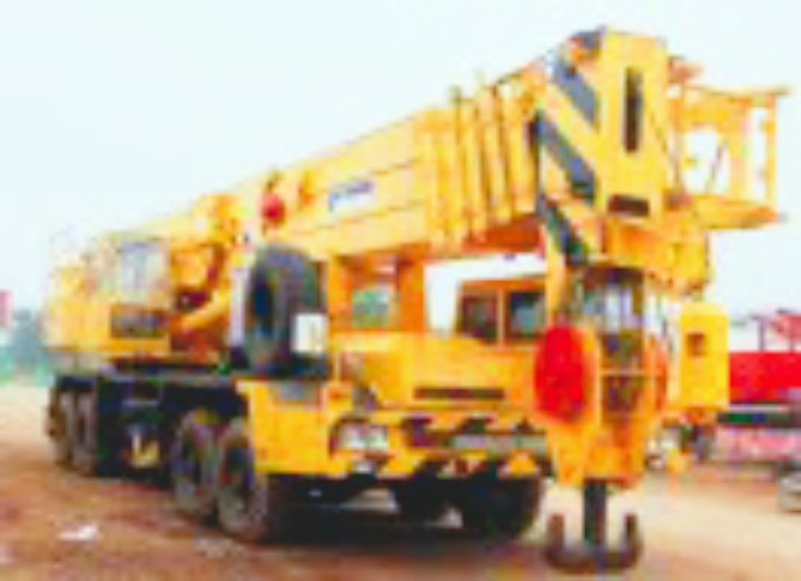 فوركلفت ماركلفت كرينات دينات كرفانات للايجار