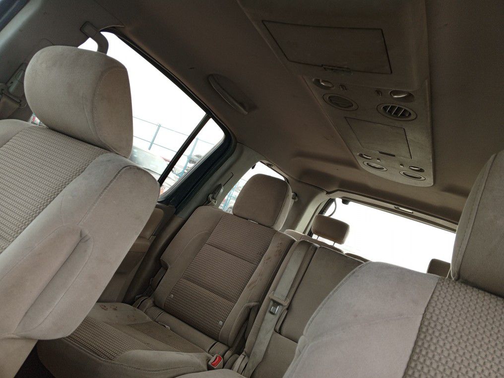 تشليح الحائر لبيع قطع غيار السيارات الارمادا بانوع