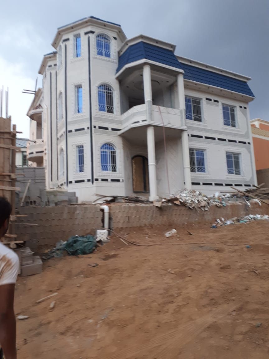 مقاول حجر ورخام طبيعي