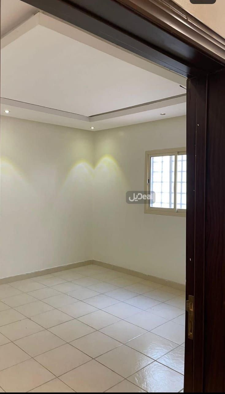 فيله للايجار في الرياض حي المونسيه