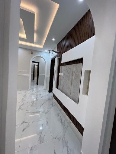 شقق وملاحق فاخره للبيع جده حي التيسير