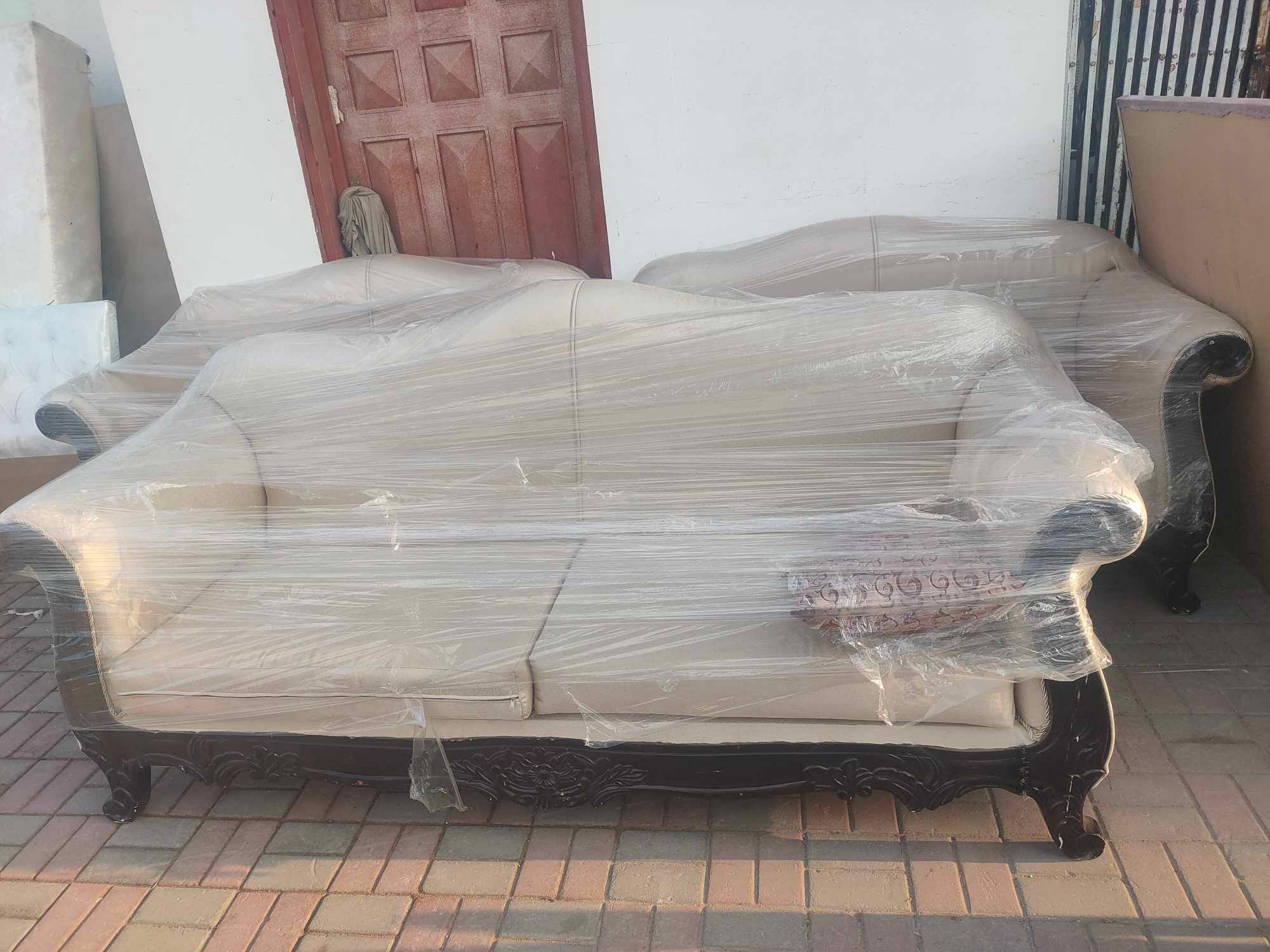 طقم كنب مستعمل 9 أفراد للبيع