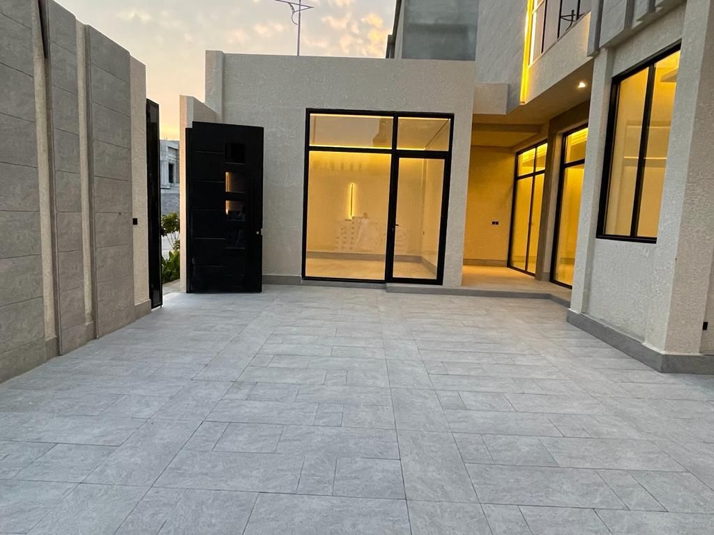 فيلا كامله للايجار الرياض الحي: القيروان