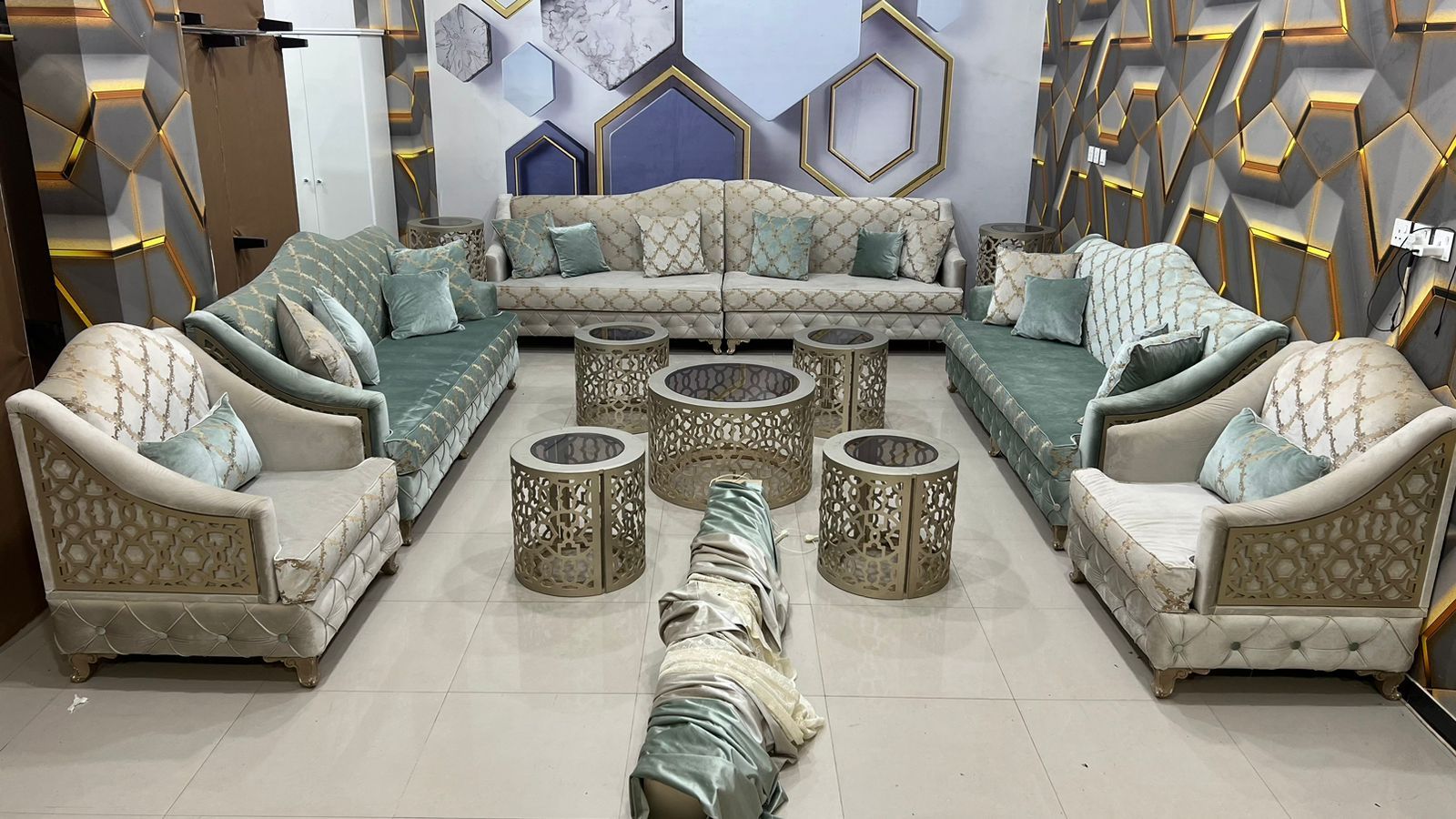 أغراض منزليه شبه جديد