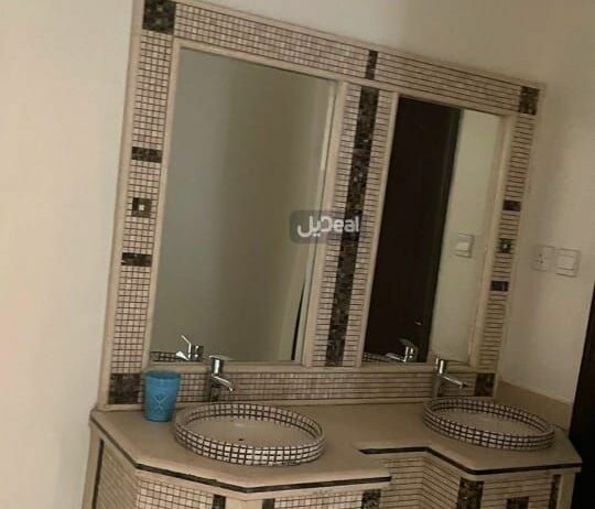 فيله للايجار في الرياض حي المونسيه