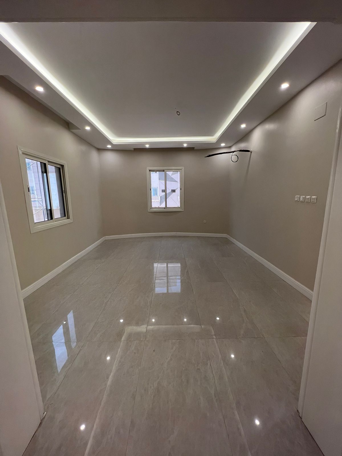 *فيلا دور فاخرة للايجار* *المدينه المنوره حي الران