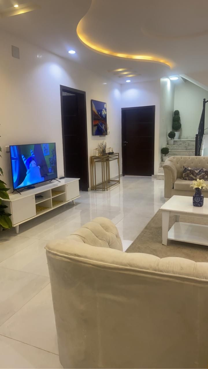 للأجار فيلا بحي المعالي