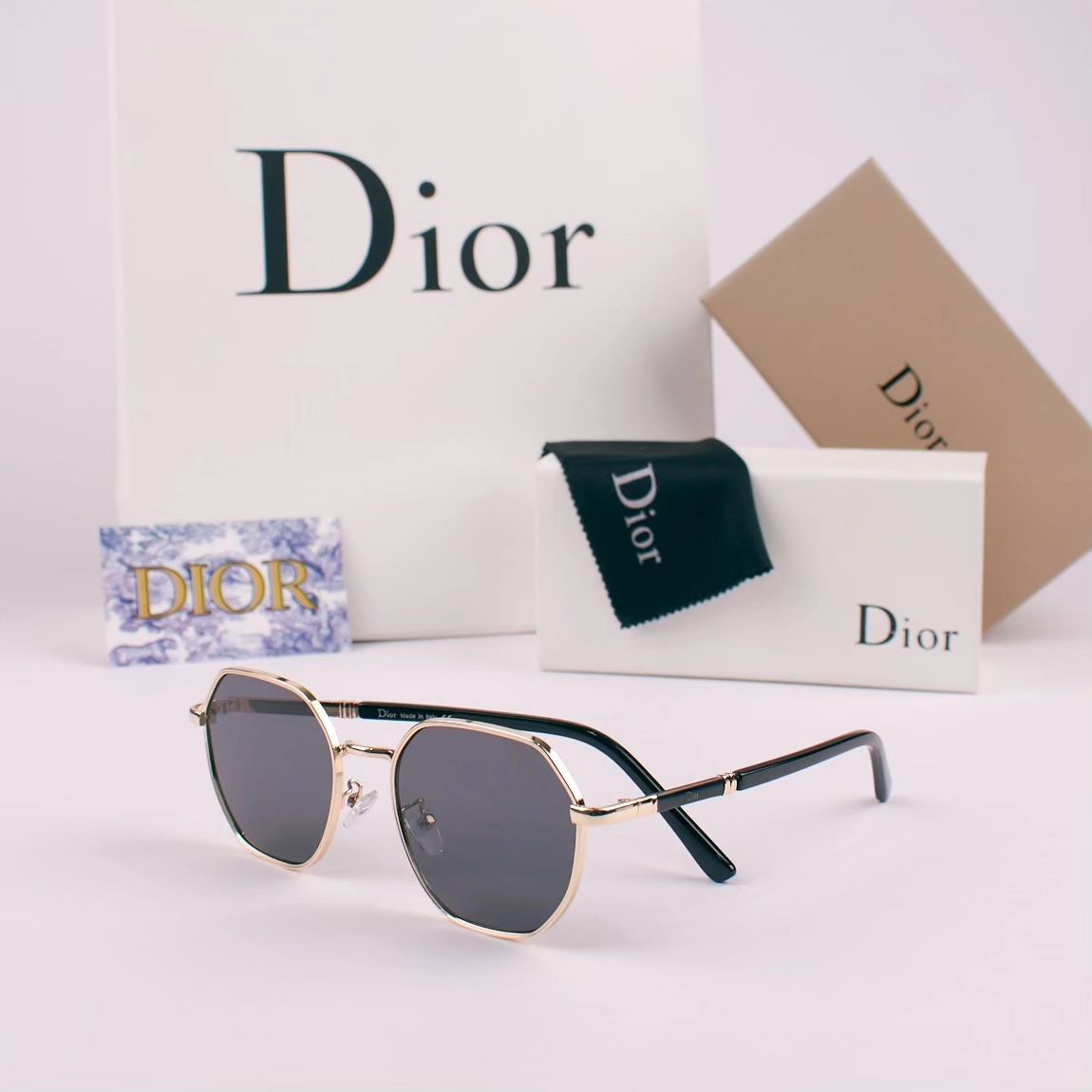 نظاره ديور شكل جديد