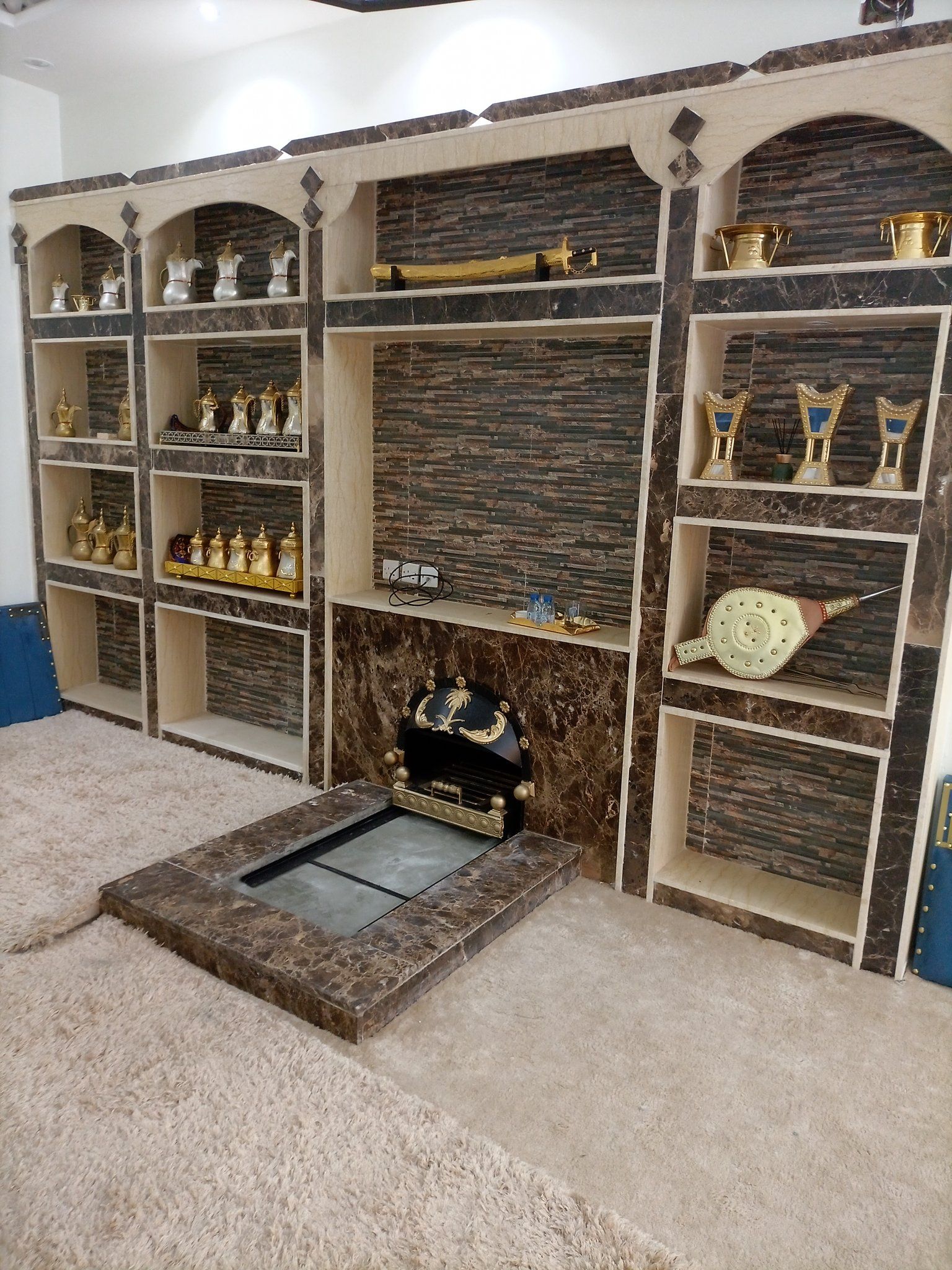 معلم قرميد ومشبات الرياض الخرج