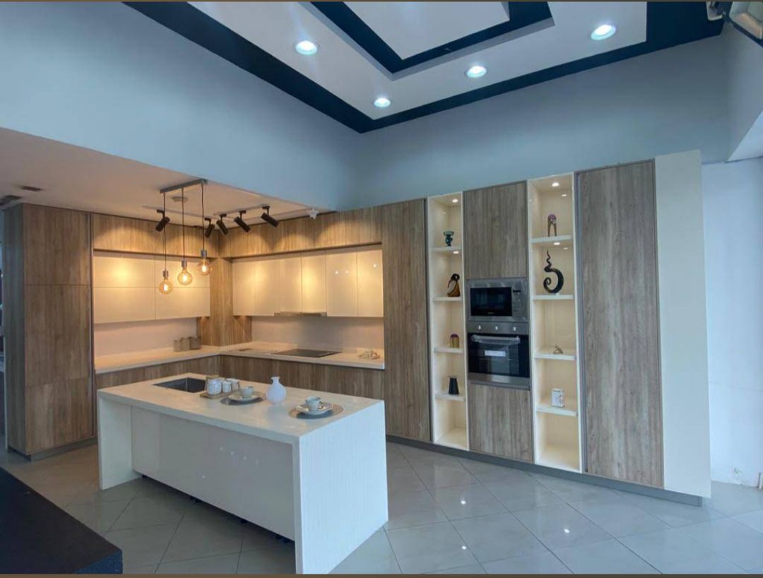 فني مطابخ الالمنيوم