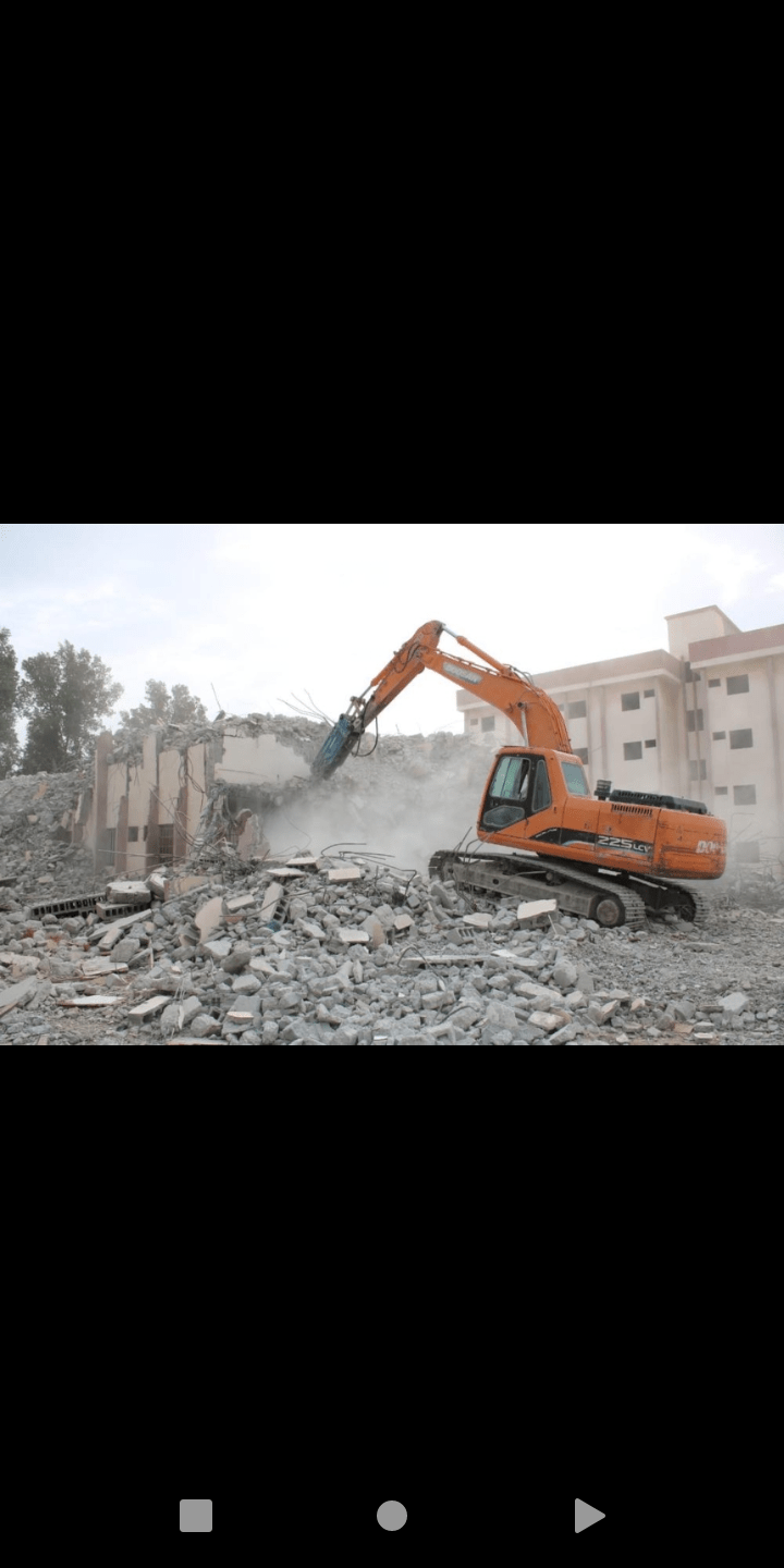هدم هدد إزالة المباني والحفر