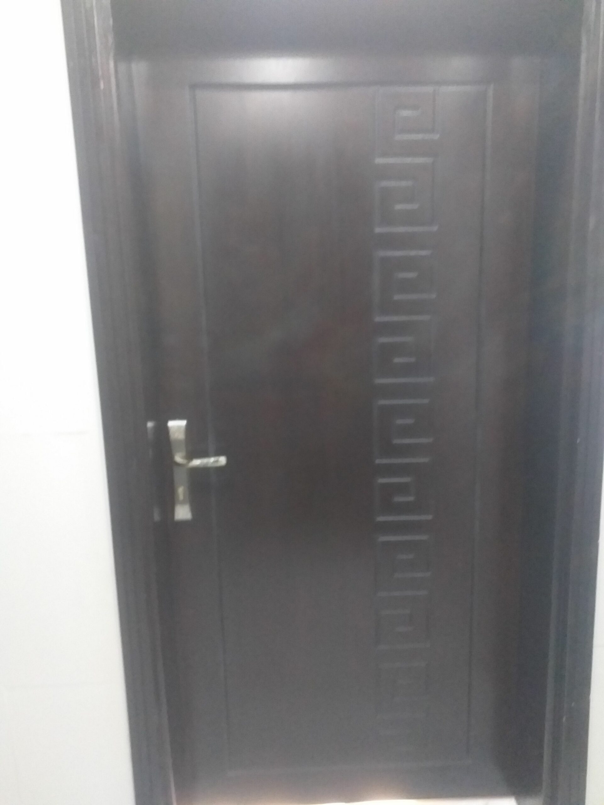 نجار ابواب خشب فك وتركيب وصيانه وفك