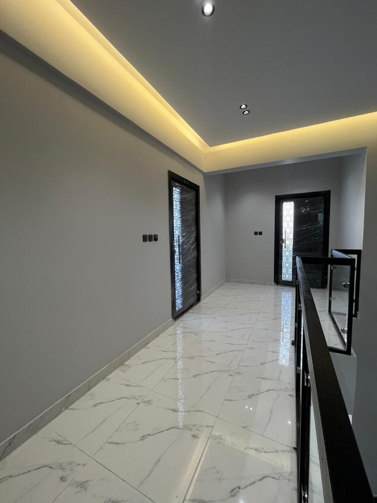 *فيلا دور فاخرة للايجار* *المدينه المنوره حي السكب