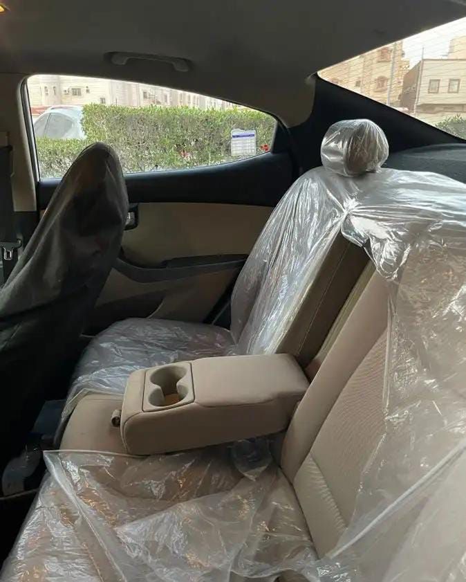 هيونداي النترا GLS 2015 قير اوتماتيك بنزين الممشى: