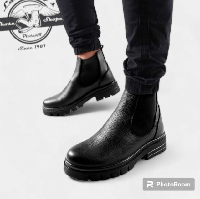 جزمة رجالي جلد طبيعي بقري وتمساح حسب الطلب للجملة