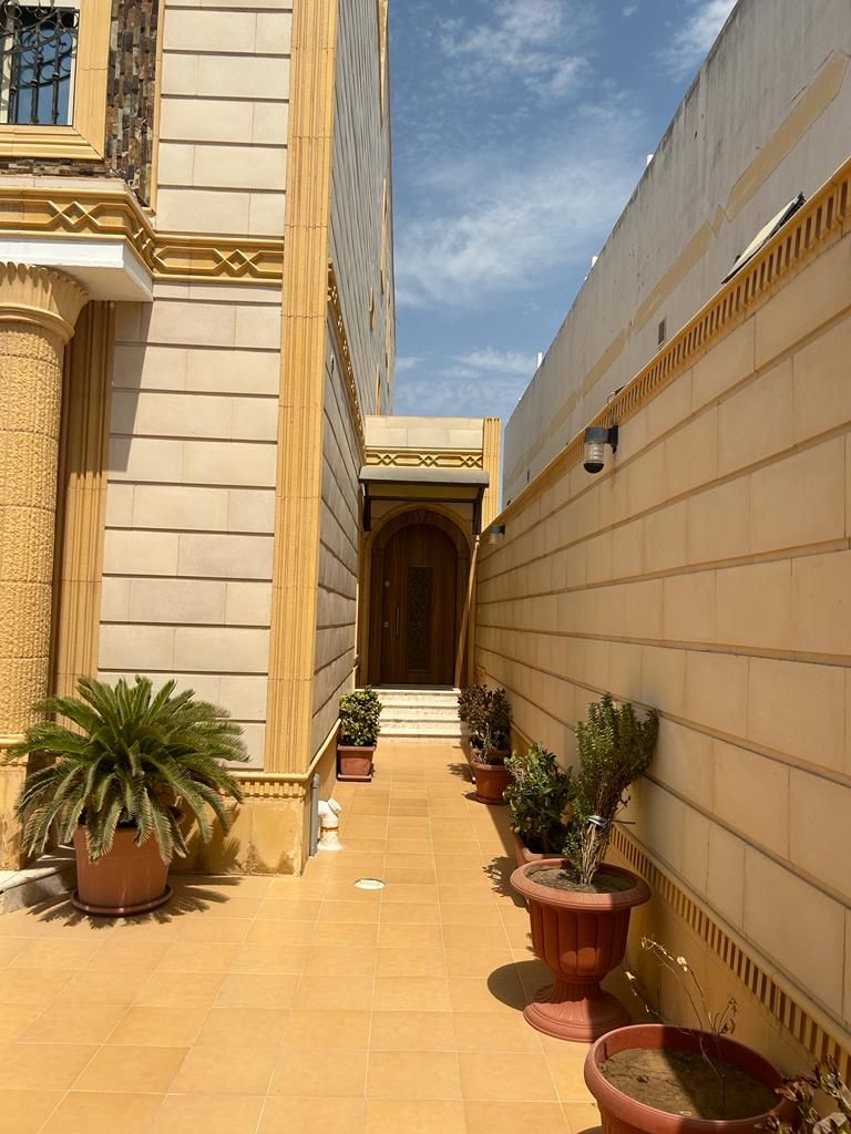 للبيع فيلا كلاسيك ف جده حي طيبه